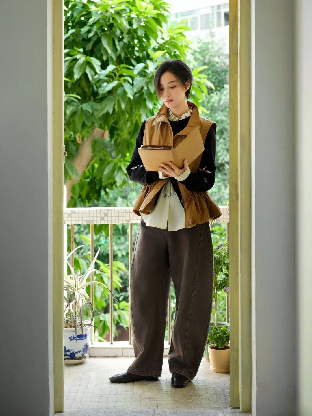 播 broadcast 1