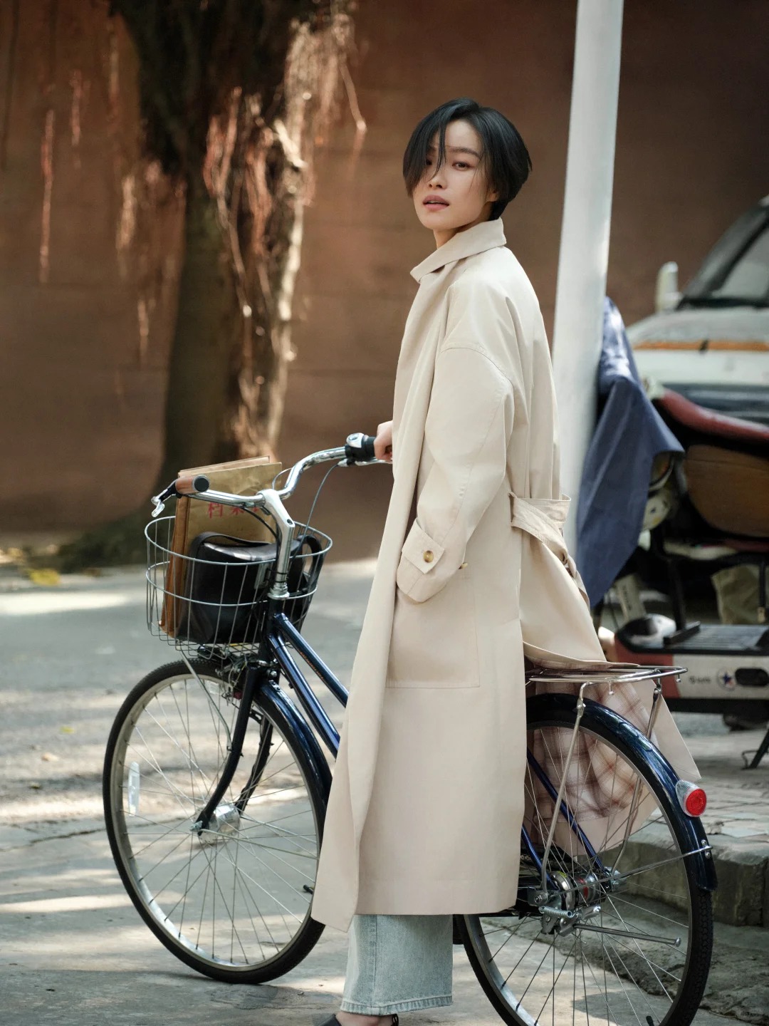 播 broadcast 2